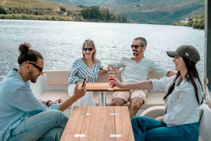 Pinhao: Douro River Solar Boat Tour - Wine Tasting Included - Eco-Friendly Solar Boat Experience
