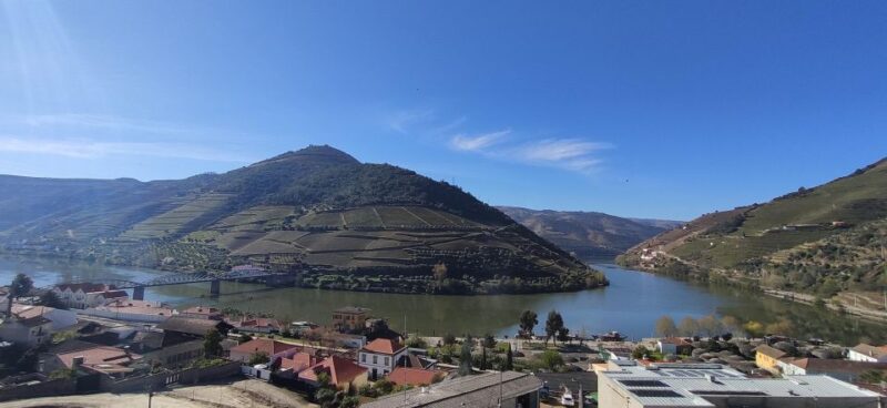 Pinhão: Douro Valley With Wine Tasting, Boat Trip and Lunch - Itinerary Highlights