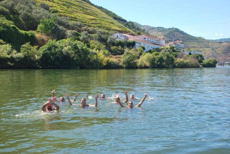 Pinhão: River Douro Speedboat Tour With Water Sports - Customer Reviews and Feedback