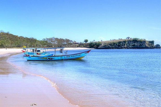 Pink Beach Lombok Snorkeling Tour - Location and Rating