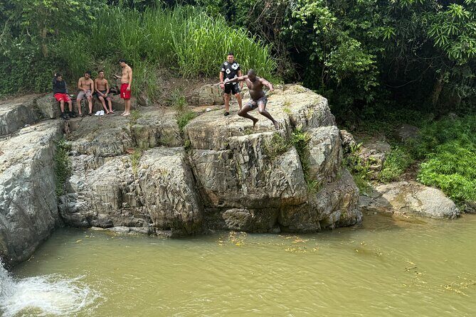 Pinones Bar Hopping Beach Food Tour & Caguas River Hidden Gem - The Sum Up: Who Will Enjoy This Tour?