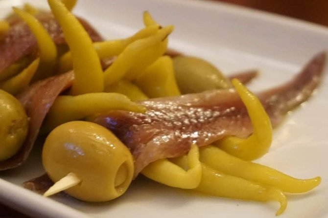 Pintxos in San Sebastian: A Private Gastronomic & Cultural Adventure - Confirmation and Accessibility