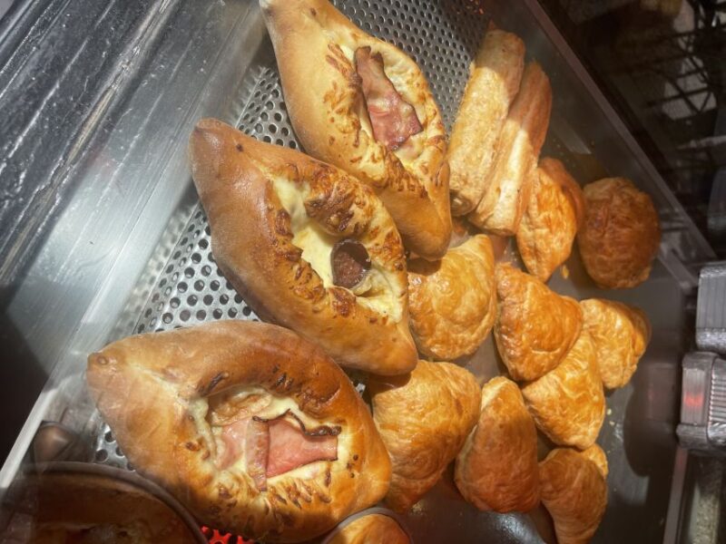 Piraeus Food Walking Tour - Diverse Food Tastings