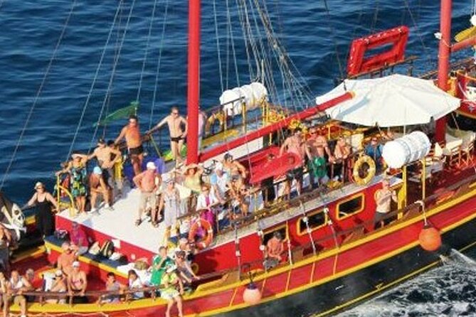 PIRATE BOAT 4.5h With Transfer & Lunch From Hersonissos CRETE - Boat Specifications