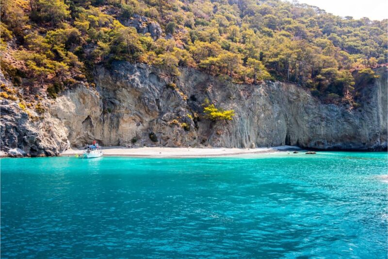 Pirate Boat Tour in Ölüdeniz & Butterfly Valley - Butterfly Valley Adventure