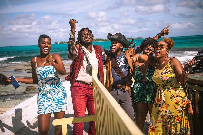 Pirate Jeep Sightseeing Adventure! - Exploring Piracy History in the Bahamas