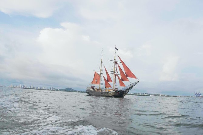 Pirate Ship Boat Tour & Sunset Skyline Tour - Tour Highlights