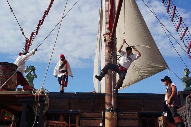 Pirate Ship Premium Dinner Cruise With Show - Guest Reviews and Ratings