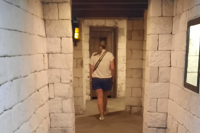 Pirates Gold Nassau Scavenger Hunt Adventure - Unraveling the Pirates Treasure