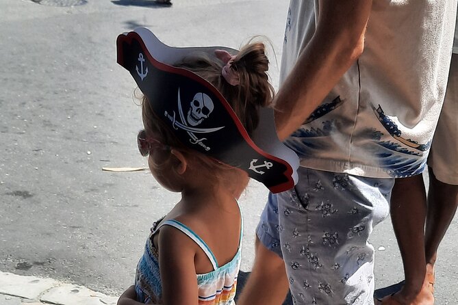 Pirates Gold Nassau Scavenger Hunt Adventure - Sights, Sounds, and Local Culture