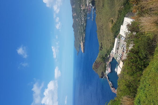 Pirates Tour in St Vincent - About Stefano Taxi Service