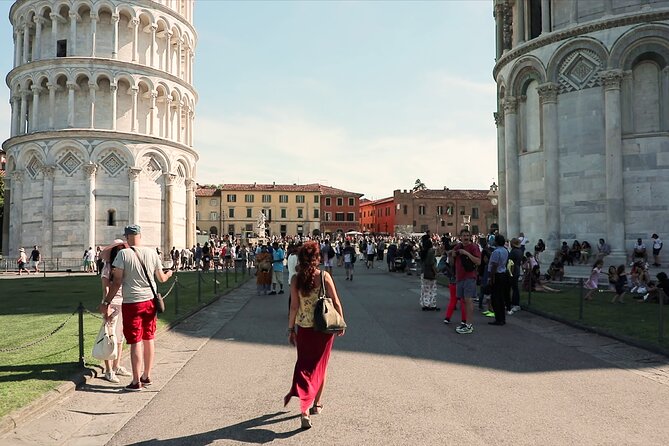 Pisa Guided Walking Tour in Miracoli Square - Cancellation and Booking