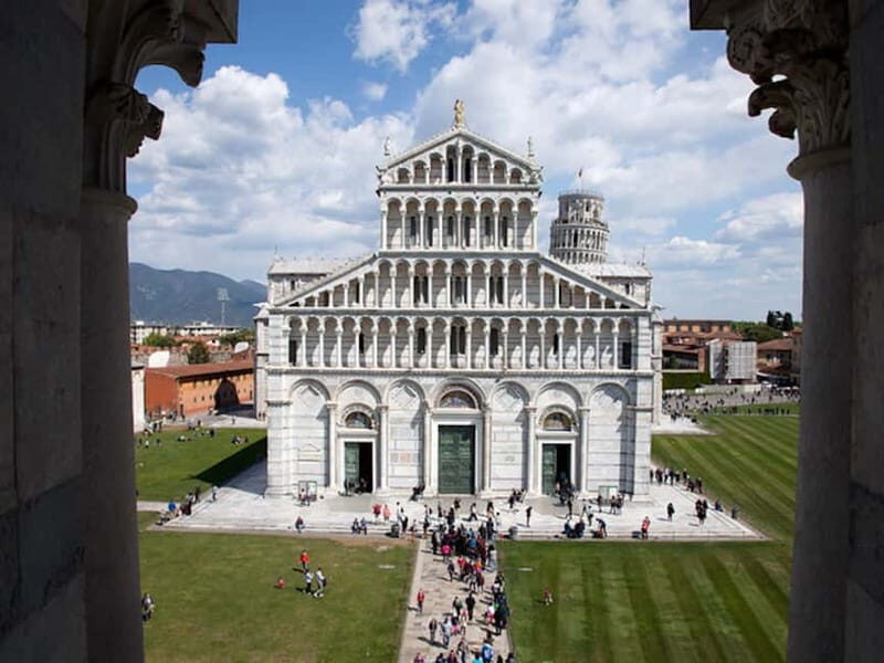 Pisa: Leaning Tower and Cathedral Skip-the-Line Tickets - Experience the Climb: Leaning Tower Highlights