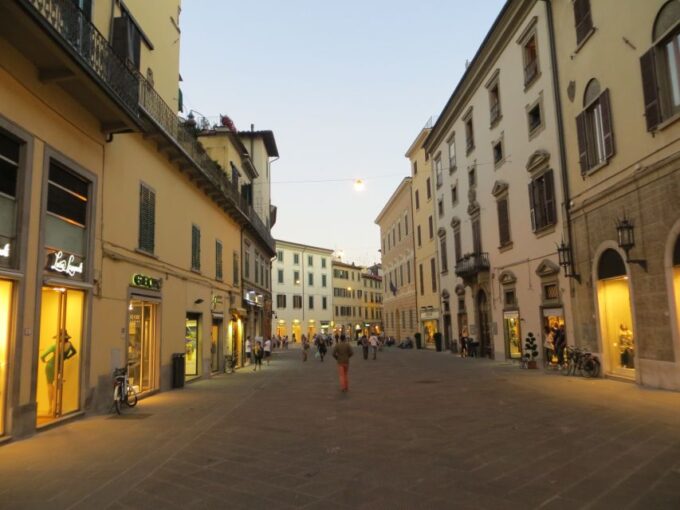 Pistoia: 2-Hour City Walking Tour - Private Group Option