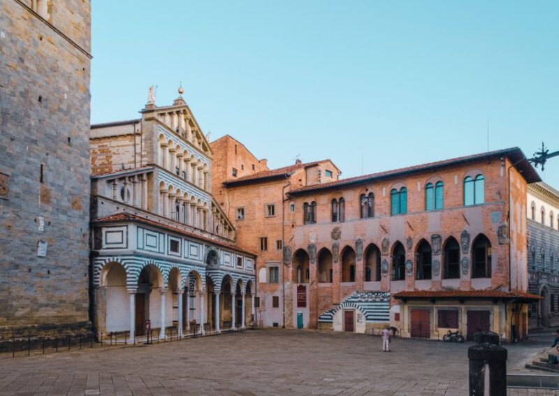 Pistoia: Private 2-Hour Walking Tour With a Local Guide - Historic Medieval Center
