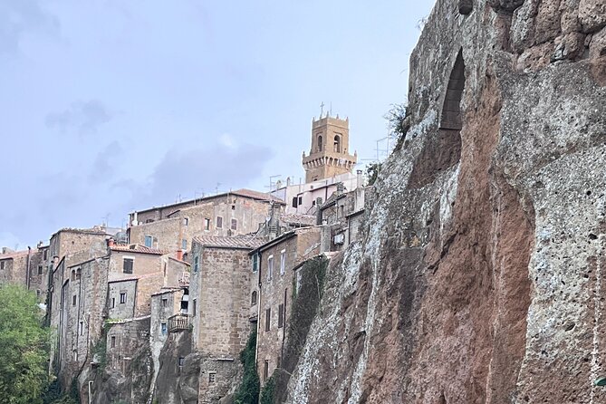 Pitigliano in the Footstep of the Etruscan: Hike and Wine Tasting - Hike Through Scenic Countryside