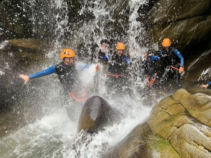 Pitlochry: Gorge Walking Family Tour - Waterfall Experiences