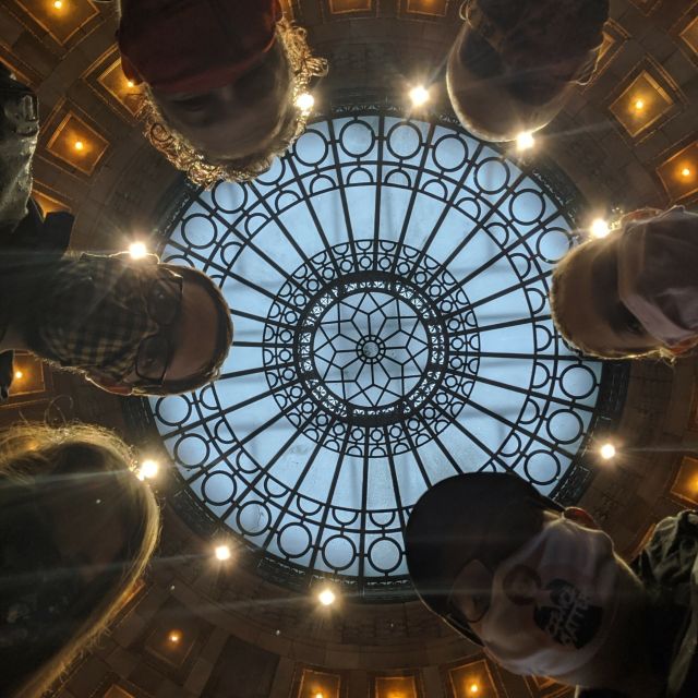 Pittsburgh: Evening Ghost Tour - Tour Accessibility and Policies