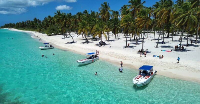 Pivate Boat Saona Island Day Trip With Snorkeling and Lunch - Saona Island Exploration