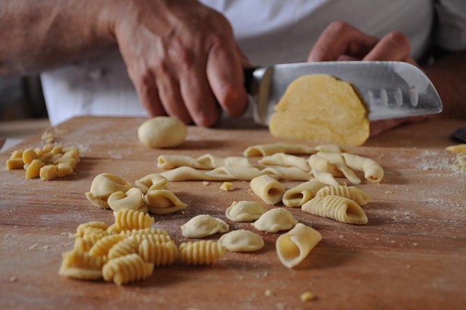 Pizza and Pasta Master Class in Rome With Wine and Tiramisu - Meeting and Pickup Details