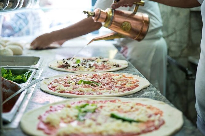 Pizza Class in Naples, Pizza Chef for a Day. - Location and Birthplace of Neapolitan Pizza