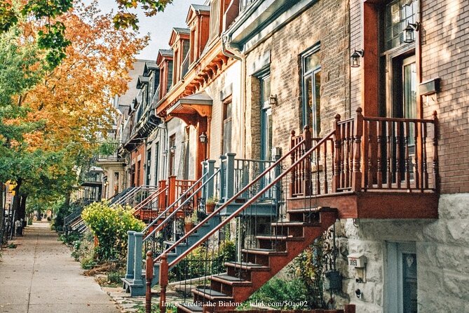 Plateau Mont Royal & The Mile End: Private 2.5-hour Walking Tour - Trendy Cafes and Eateries