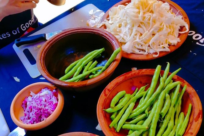 Plates of Goodness - About the Cooking Experience