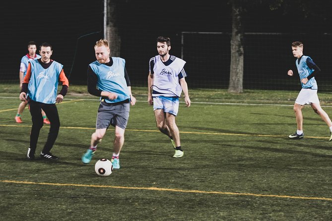 Play Football Friendly in Vienna - Key Points