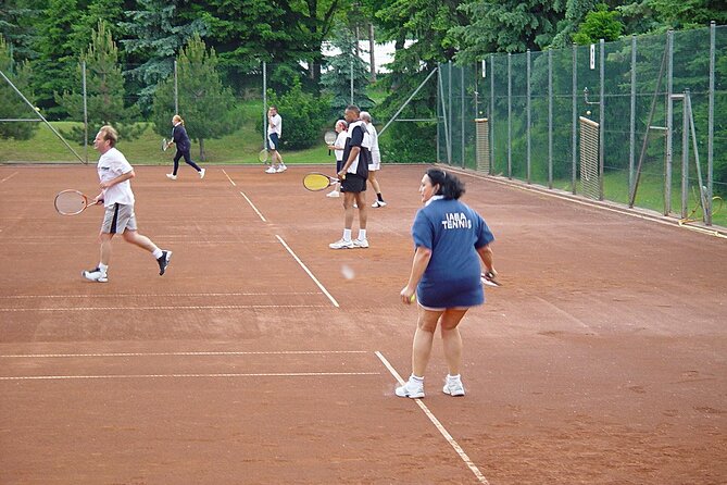 Play Super Friendly Tennis In Vienna - Booking Details