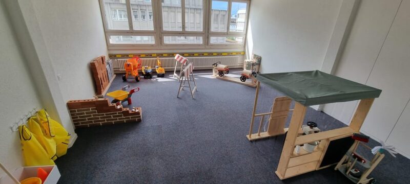 Play Village - Zurichs Only Indoor Playground for Roleplay - Key Points
