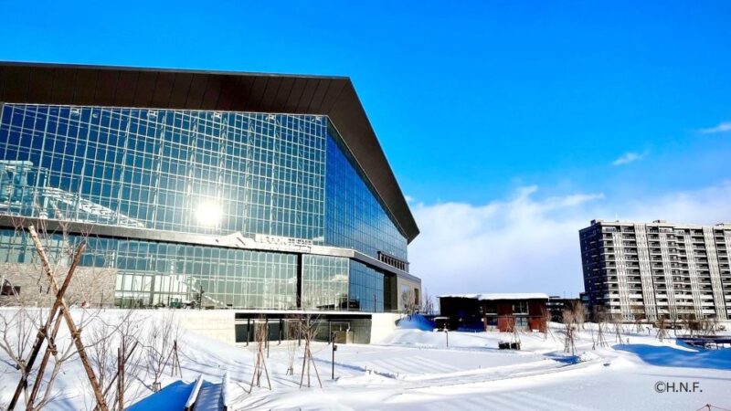 Play With Snow! at HOKKAIDO Snow Park & Outlet Shopping - Outlet Shopping Savings
