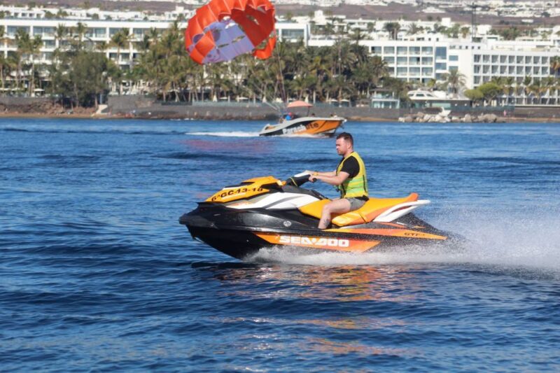 Playa Blanca: 40-Minute Jet Ski Excursion in Marina Rubicón - Multiple Language Support Available