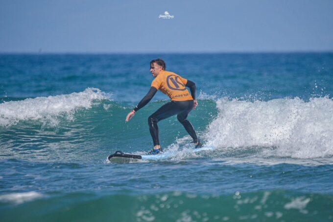 Playa De Las Américas: Private or Small-Group Surf Lesson - Languages and Pricing