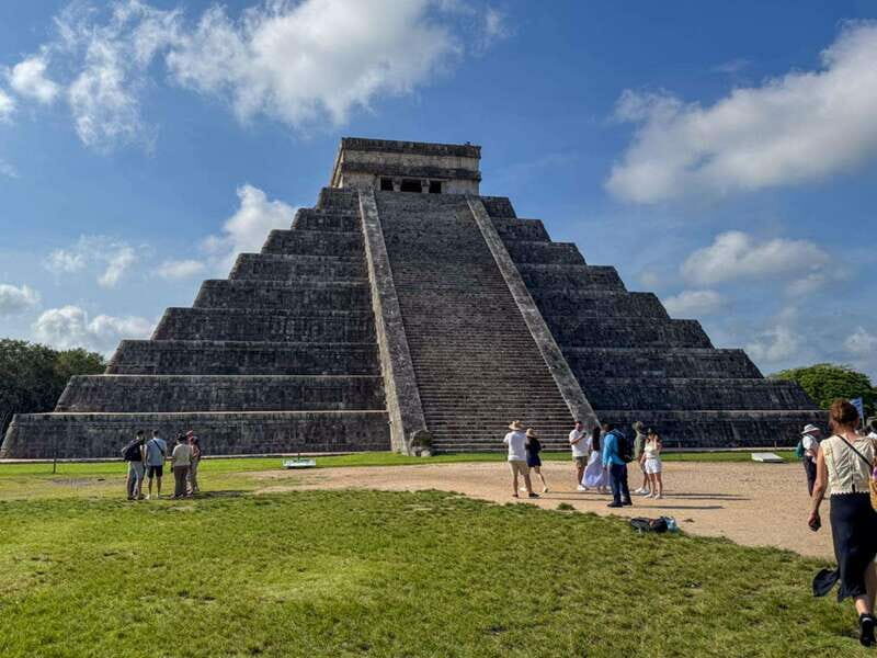 Playa del Carmen: Chichen Itza, Valladolid, Cenote & Buffet - FAQ (Frequently Asked Questions)