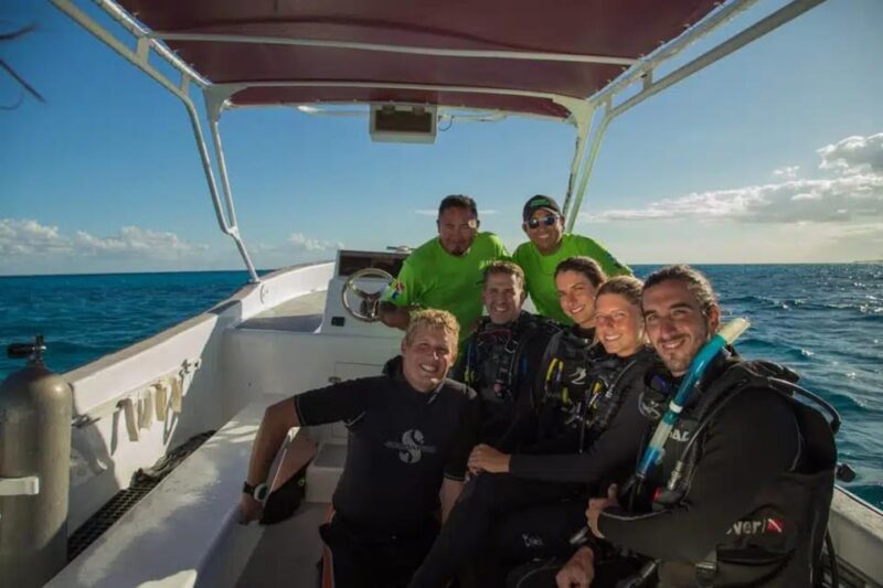 Playa Del Carmen: Discovery Scuba Diving Experience - Included Gear and Activities