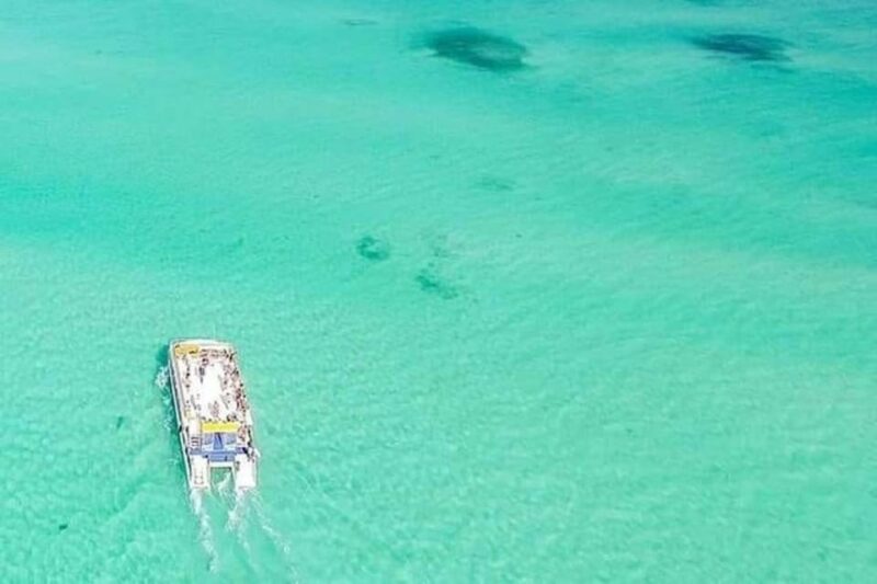 Playa Del Carmen: Isla Mujeres Catamaran Cruise With Lunch - Key Points