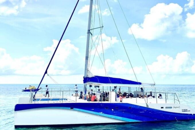 Playa Del Carmen: Isla Mujeres Catamaran Cruise With Lunch - Snorkeling Experience