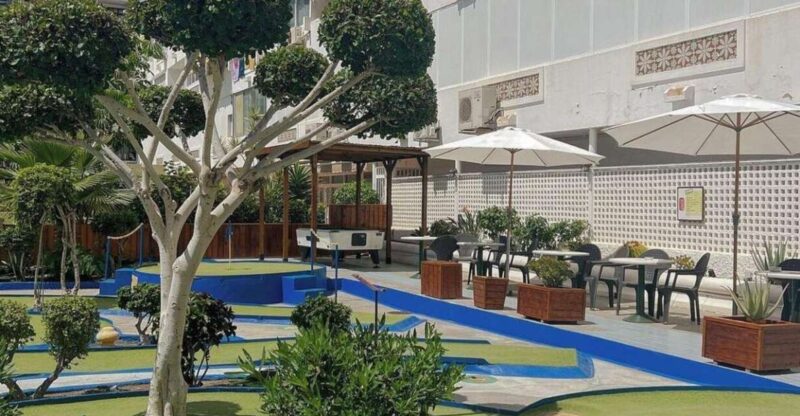 Playa Del Inglés: Minigolf Taidia - Key Points