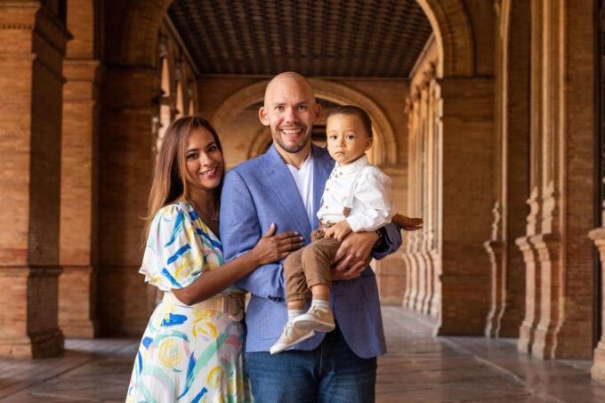 Plaza España: Captivating Portrait Photography Session - Inclusions and Exclusions