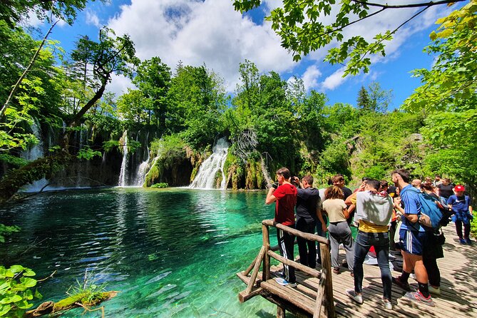 Plitvice and Rastoke Day Trip From Zagreb W/Ticket (Guar. Dep.) - Exploring Rastoke Village