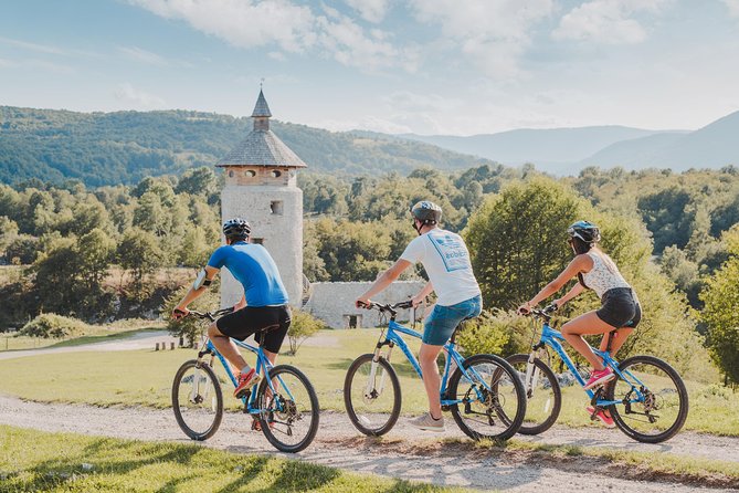 Plitvice Countryside Bike Tour With Barac Caves - Tour Details