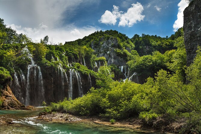 Plitvice Lakes Day Tour With Panoramic Boat Ride -Ticket INCLUDED - Free Pickup and Luggage Storage