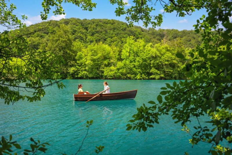 Plitvice Lakes: National Park Official Entry Ticket - Hiking and Exploration