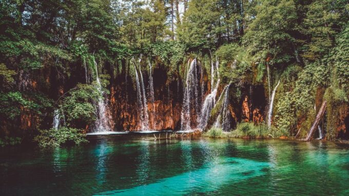 Plitvice Lakes National Park: Private Tour From Zadar - Local Traditions and Life
