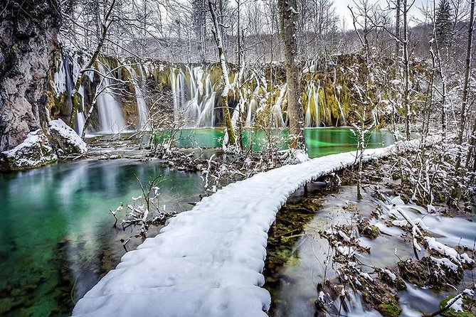 Plitvice Lakes Photo Tour - Full Day Trip From Zagreb - Tour Accessibility and Requirements