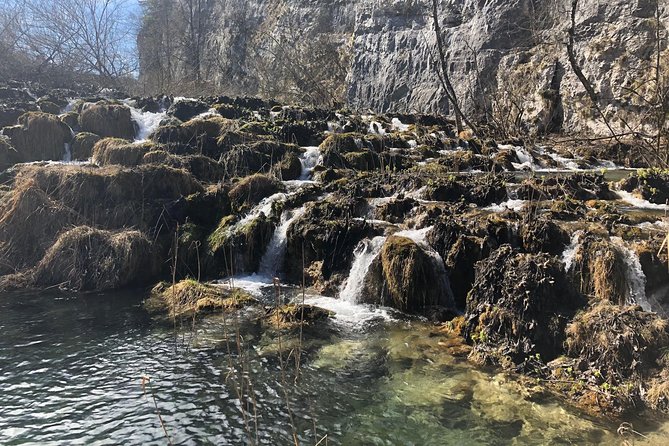 Plitvice Lakes Private Round Trip Transfer (Including Waiting Time) - Quick Points