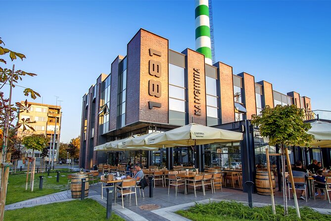Plovdiv-History and Craft Beer Small Group Tour - Exploring Plovdivs Old Town