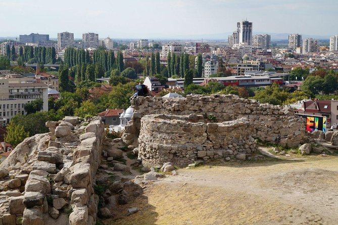 Plovdiv Old Town Self-Guided Audio Tour - Exploring Plovdiv Old Town
