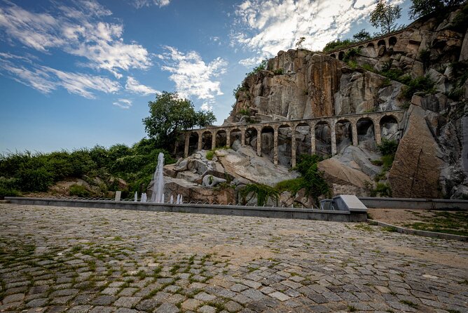 Plovdiv Walking Tour To Old Town And Ancient Roman Landmarks - Admiring the Balabanov House