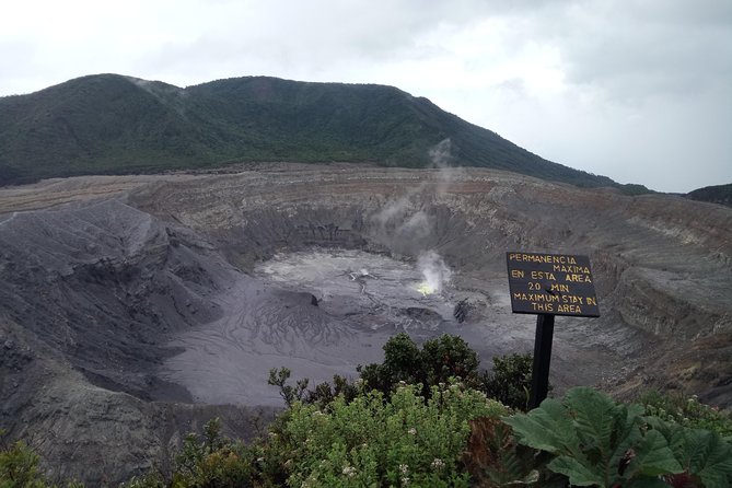 Poas Volcano - Half Day - Meeting and Pickup Details